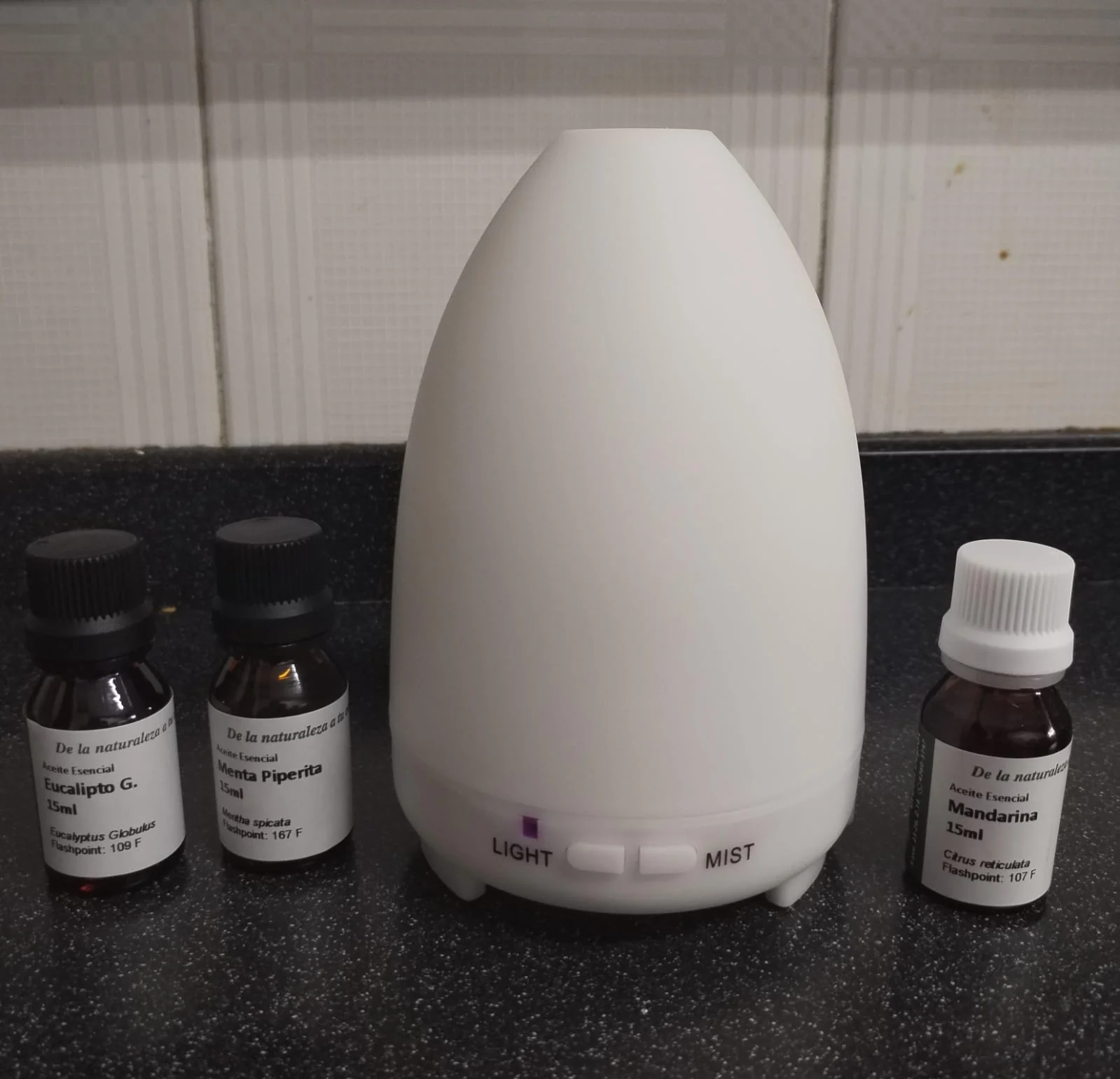 Kit Difusor Aromatico y 3 Aceites Esenciales No. 21